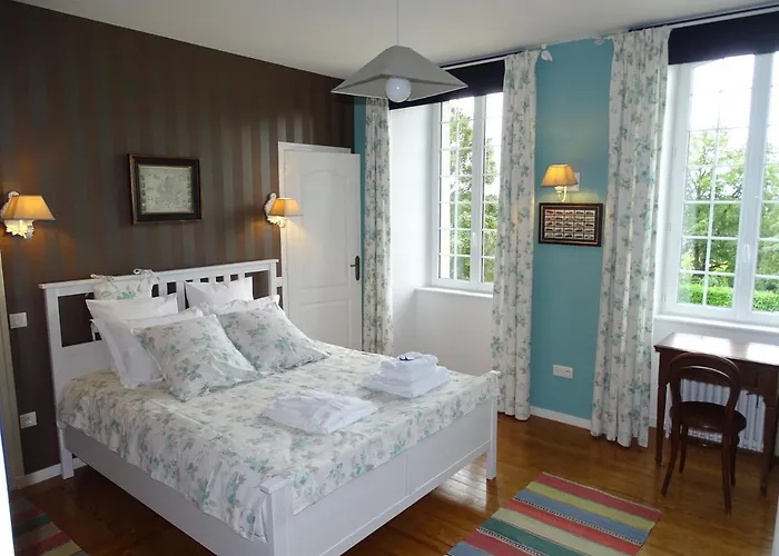 Oda ve Kahvaltı Manoir Saint Martin D'hotes